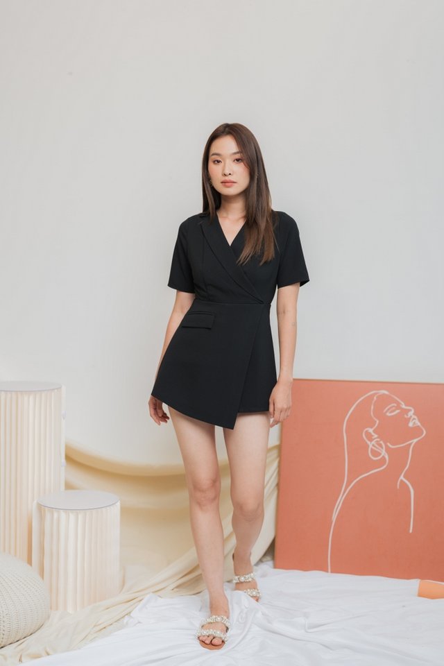 Rosemary Tuxedo Sleeves Romper in Black (S)