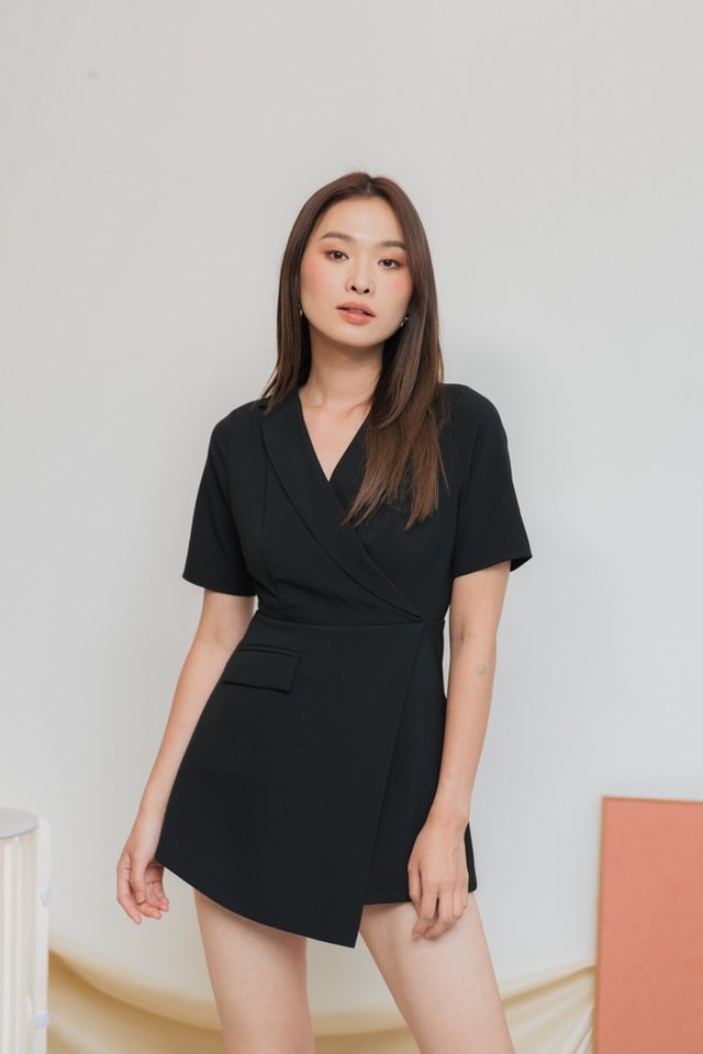 Rosemary Tuxedo Sleeves Romper in Black (S)