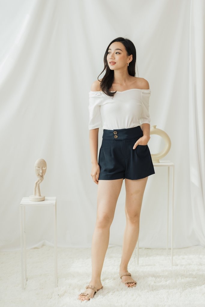 Raquel High-Waisted Tailored Short in Dark Navy (XS)