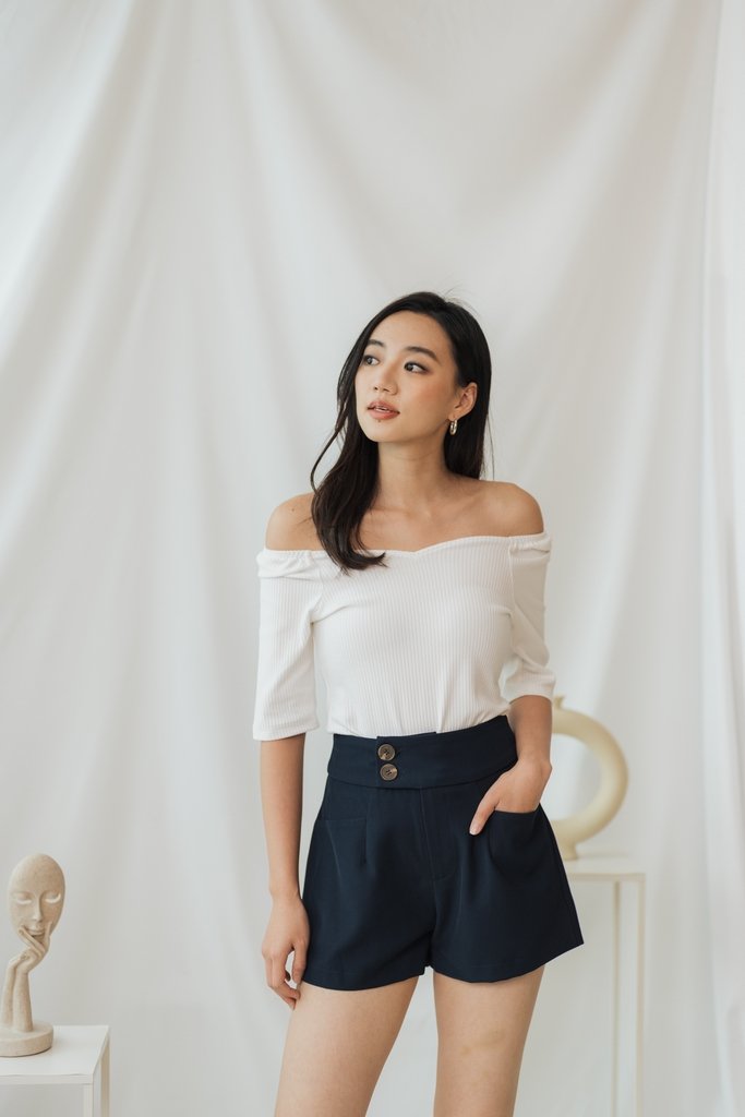 Raquel High-Waisted Tailored Short in Dark Navy (XS)