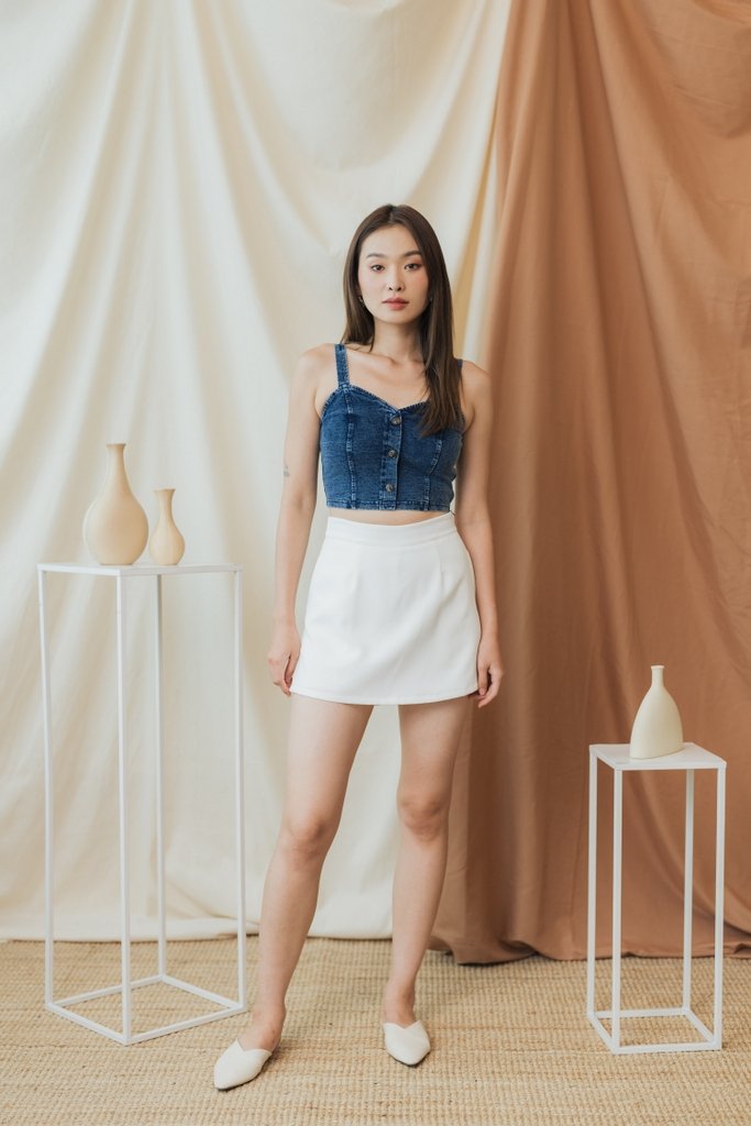 Everleigh Denim Button Crop Top in Mid Wash