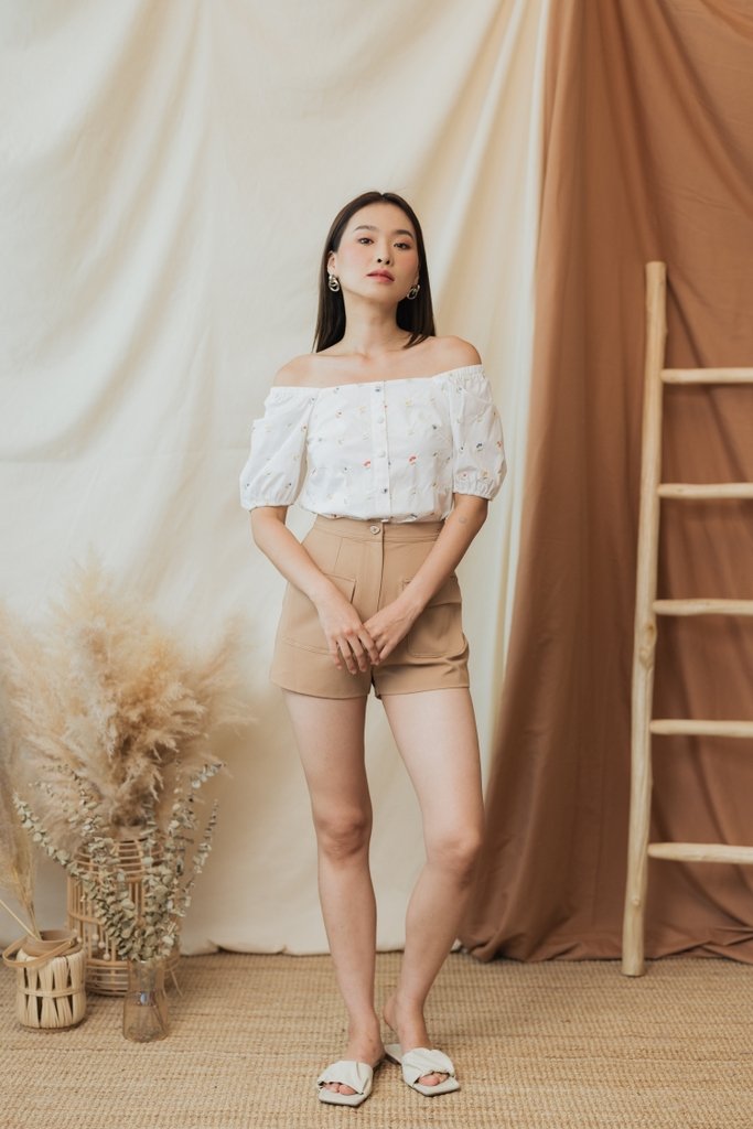 Marcella High-Waisted Pocket Shorts in Latte