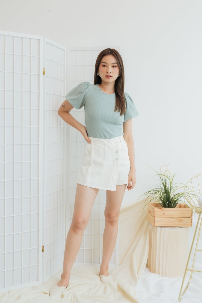 Jesse Denim Button Skorts in White (XS)