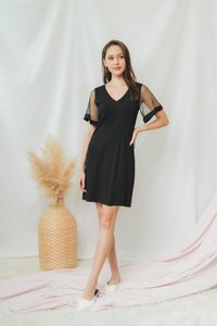 Geralynn Mesh Panel Dress in Black (XS)