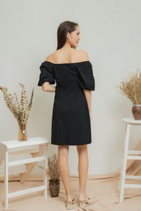 Gemma Two-Way Ruched Dress in Black (XS)