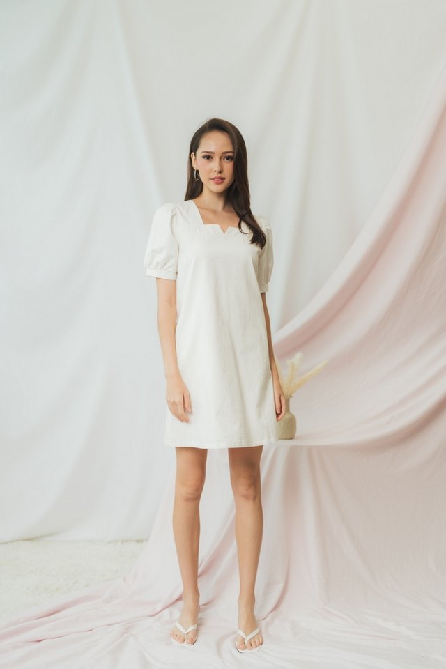Kamilia Square Neck Denim Dress in White (XS)