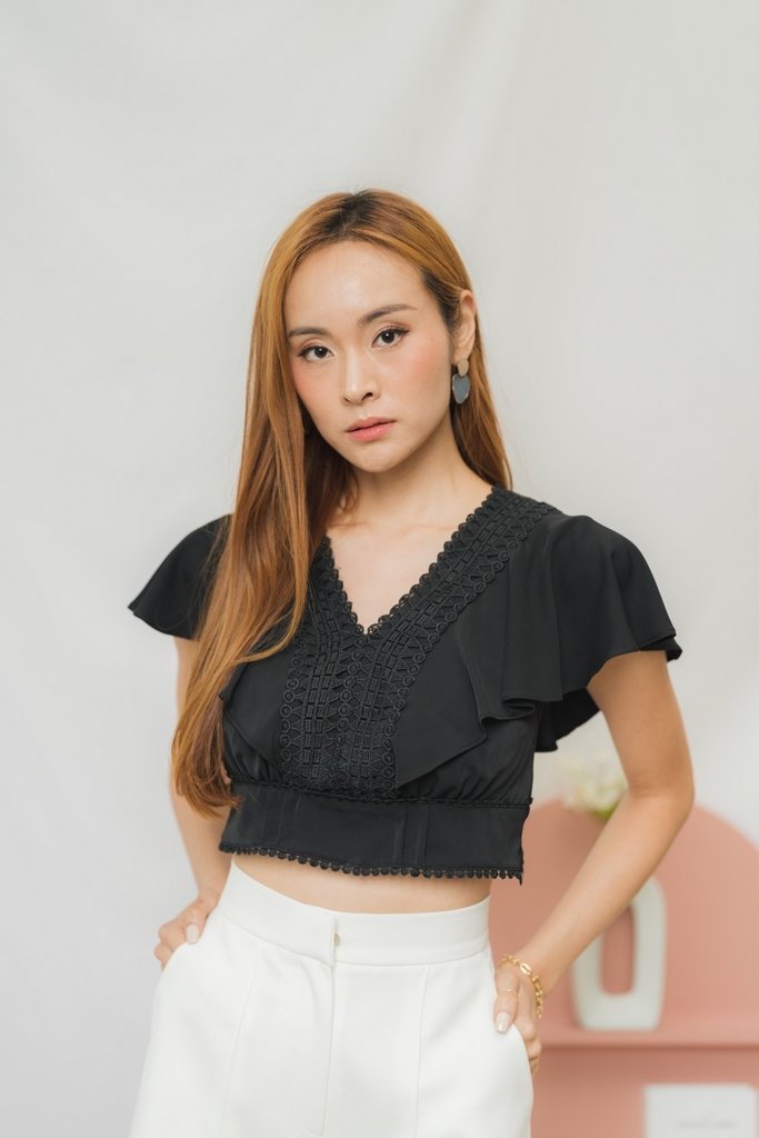 Gracia Crochet Flutter Sleeves Crop Top in Black (XS)