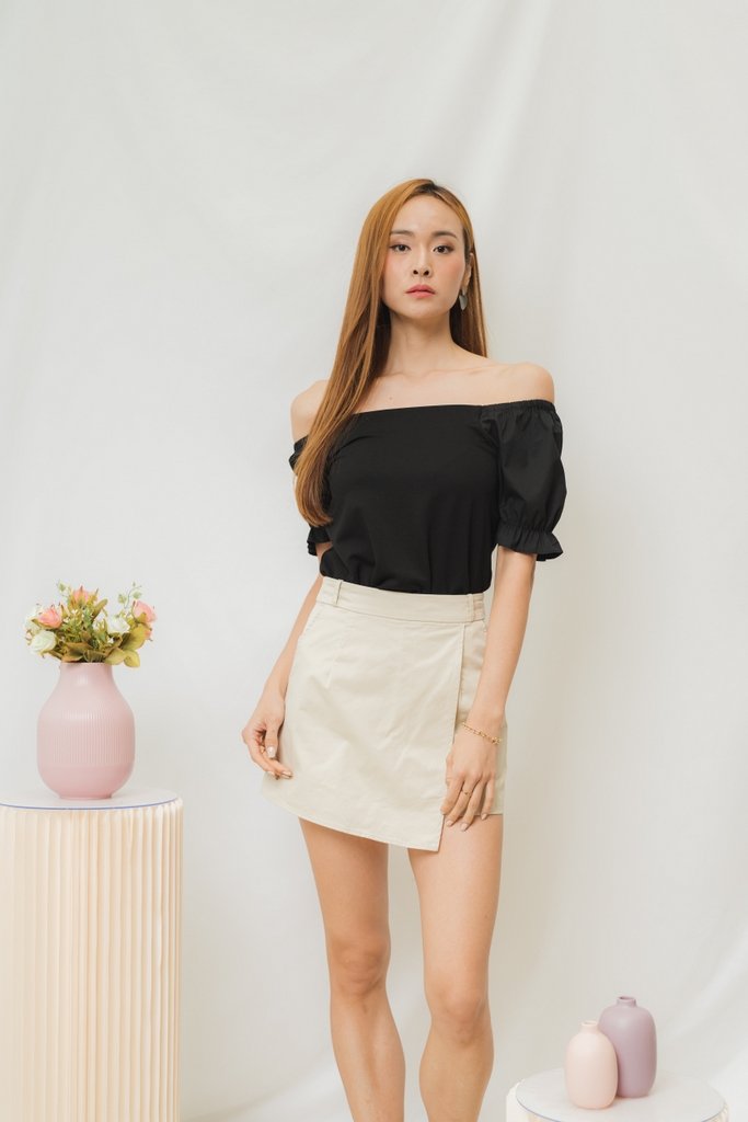 Zoe Basic Cotton Two-Way Top in Black (XS)