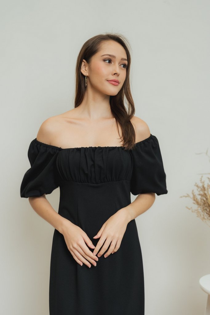 Gemma Two-Way Ruched Dress in Black (XS)