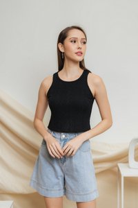 Alyssa Knit Crop Top in Black (XS)