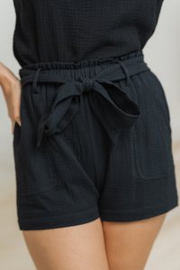 Kimberly Cotton Ribbon Short in Black (XS)