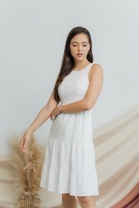 Carrie Eyelet Tiered Midi Dress in White (M)