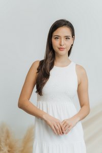 Carrie Eyelet Tiered Midi Dress in White (M)