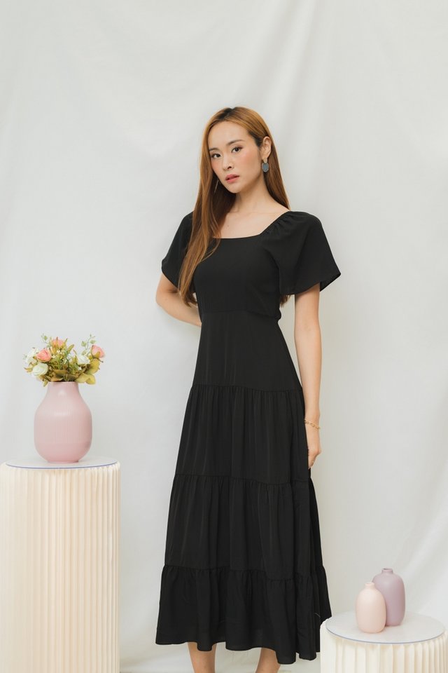 Merrilyn Tiered Maxi Dress in Black (XS)