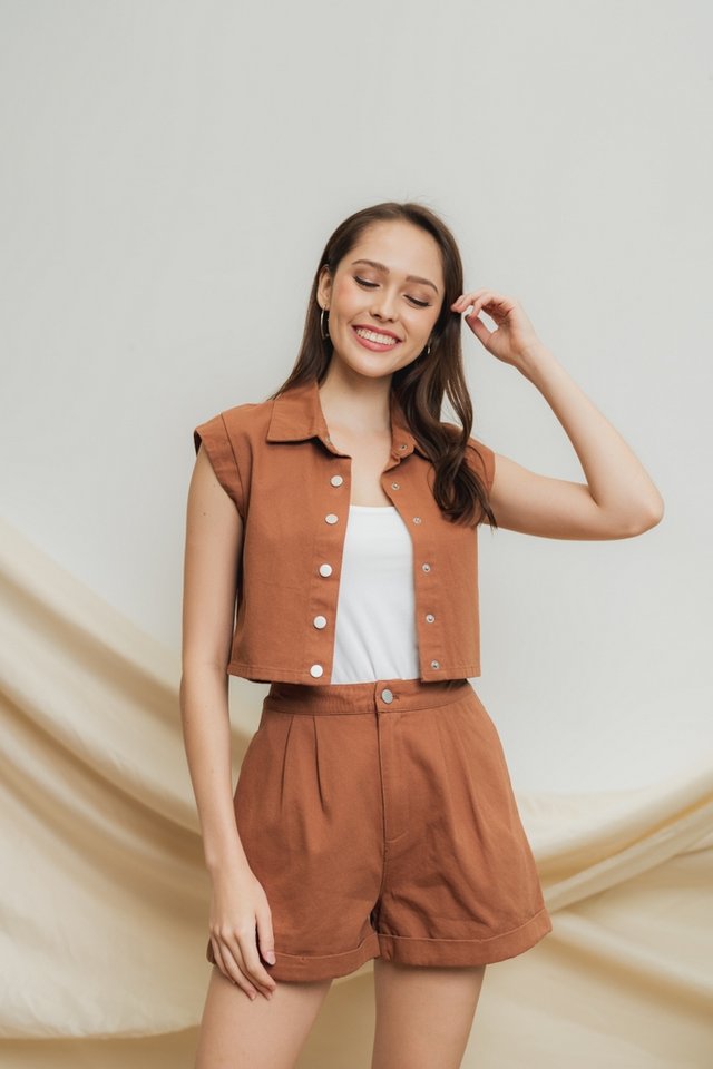 Ryley Button Collared Crop Top in Brown