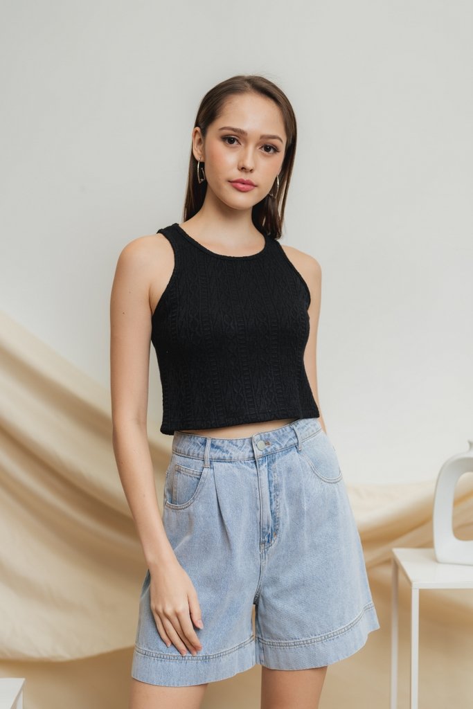 Alyssa Knit Crop Top in Black (XS)