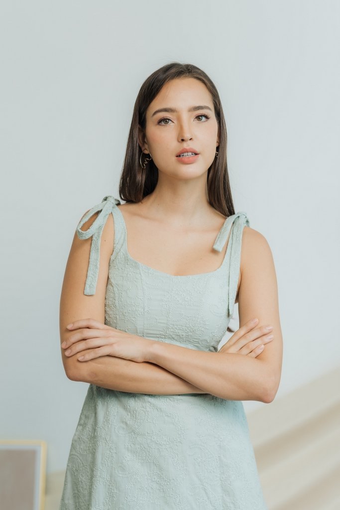 Carrie Broderie Tie Ribbon Dress in Sage