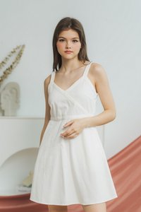 Bernice Denim Faux Wrap Dress in White (XL)