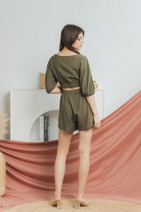 Kylie Cotton Elastic Crop Top in Olive