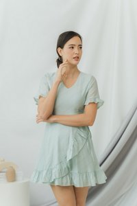 Jessica Textured Signature Ruffles Dress in Sage (XS)
