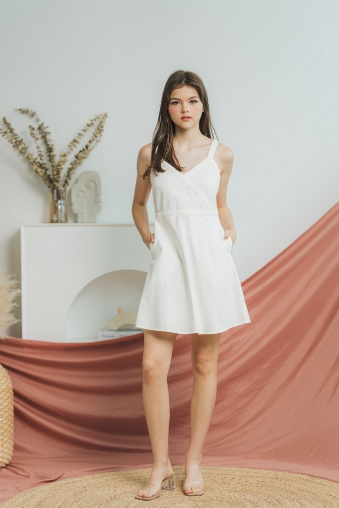 Bernice Denim Faux Wrap Dress in White (XL)