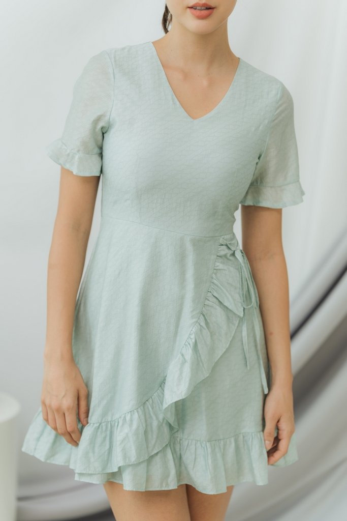 Jessica Textured Signature Ruffles Dress in Sage (XS)