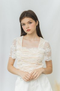 Kody Ruched Floral Laced Top in White