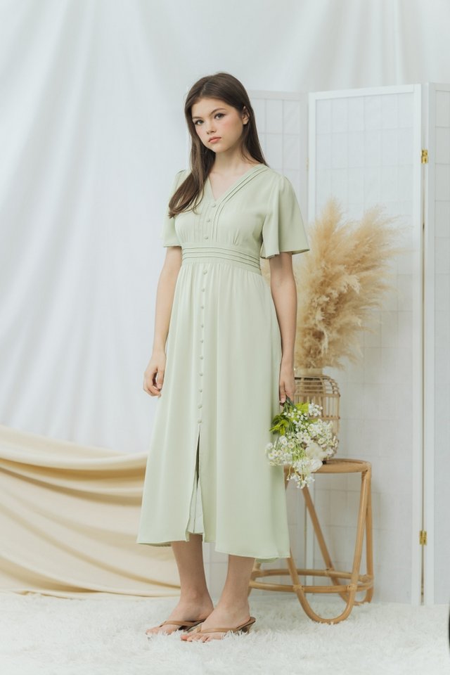 Lily Button Down Maxi Dress in Light Sage (XS)