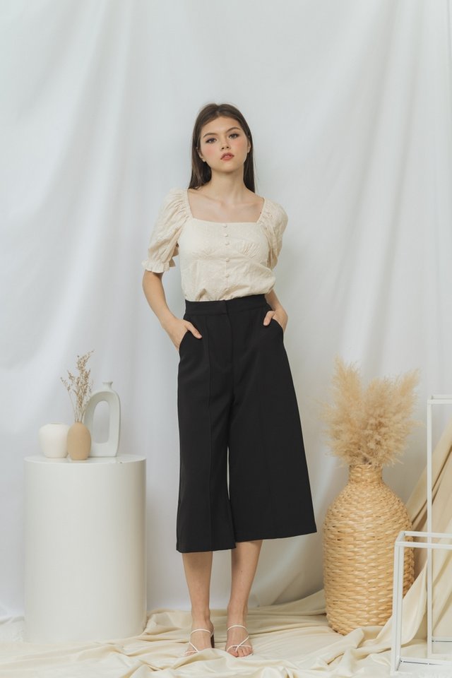 Jessy High Waisted Pintuck Culottes in Black