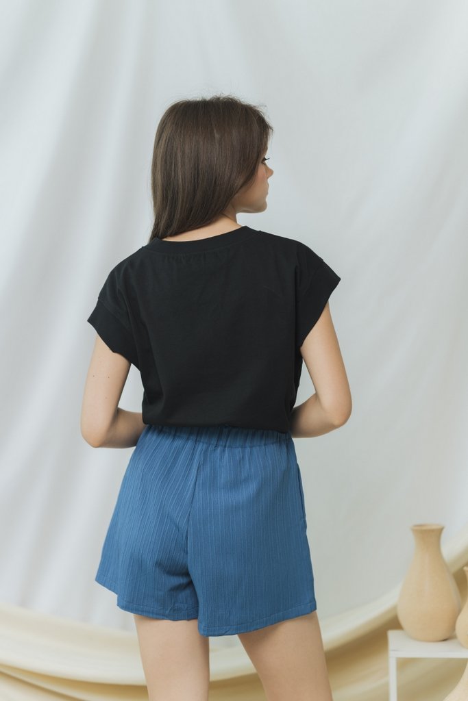 Cindy Textured Ribbon High Waisted Short in Blue (XS)
