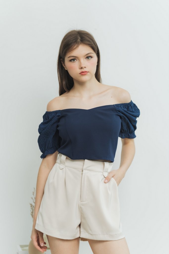 Joelle Textured Crop Top in Navy (XS)