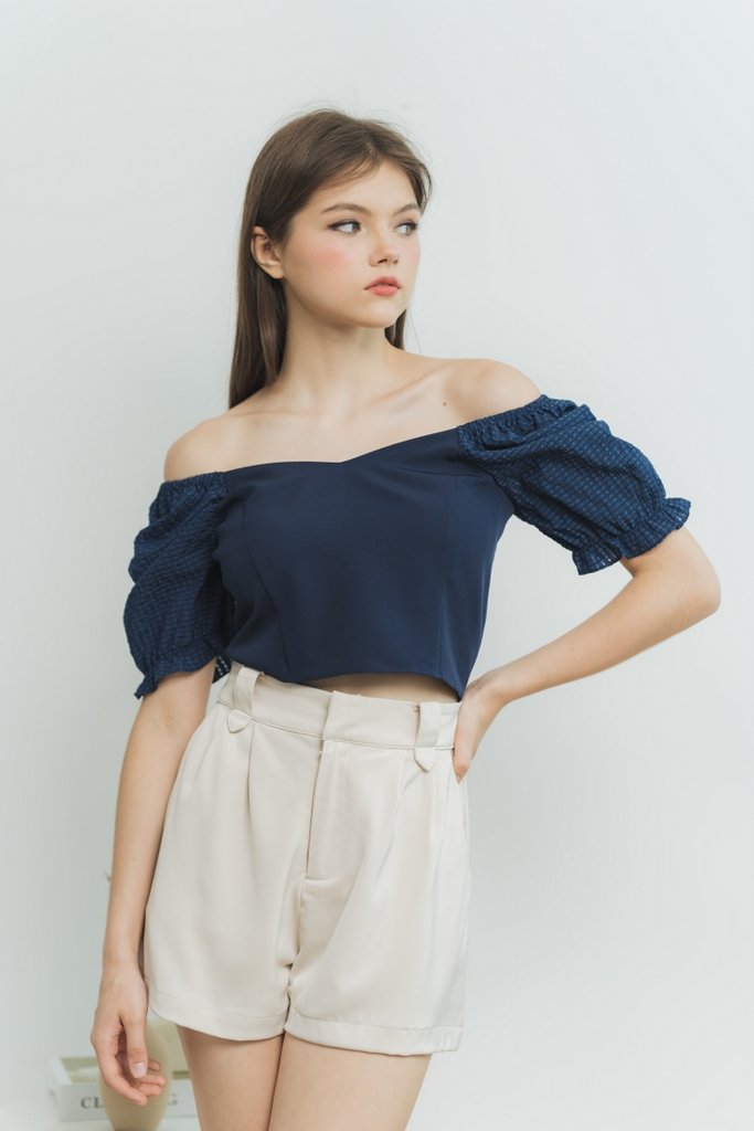 Joelle Textured Crop Top in Navy (XS)