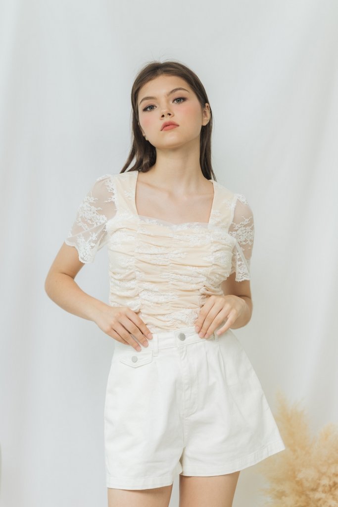 Kody Ruched Floral Laced Top in White