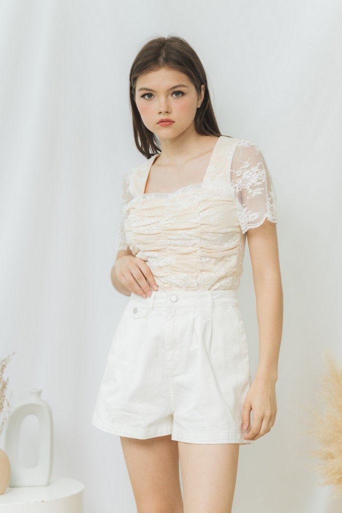 Kody Ruched Floral Laced Top in White