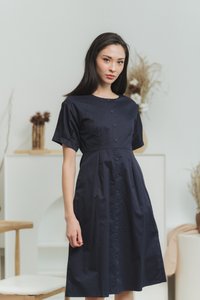 Kamilah Button Midi Dress in Navy(XS)