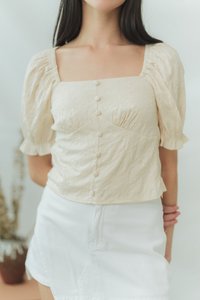 Zooey Broidery Puffy Sleeves Top in Cream (XS)