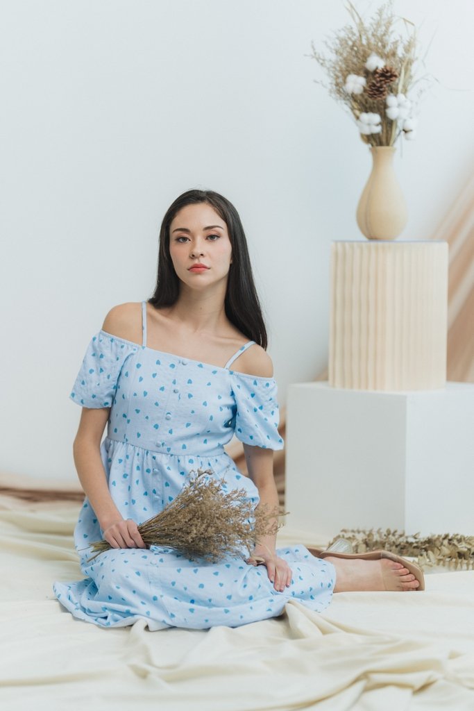 Berlinda Heart Shaped Maxi Dress in Blue (XS)