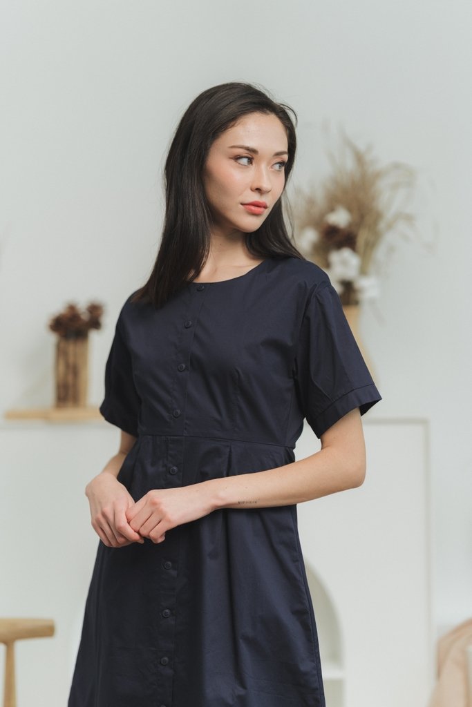 Kamilah Button Midi Dress in Navy(XS)