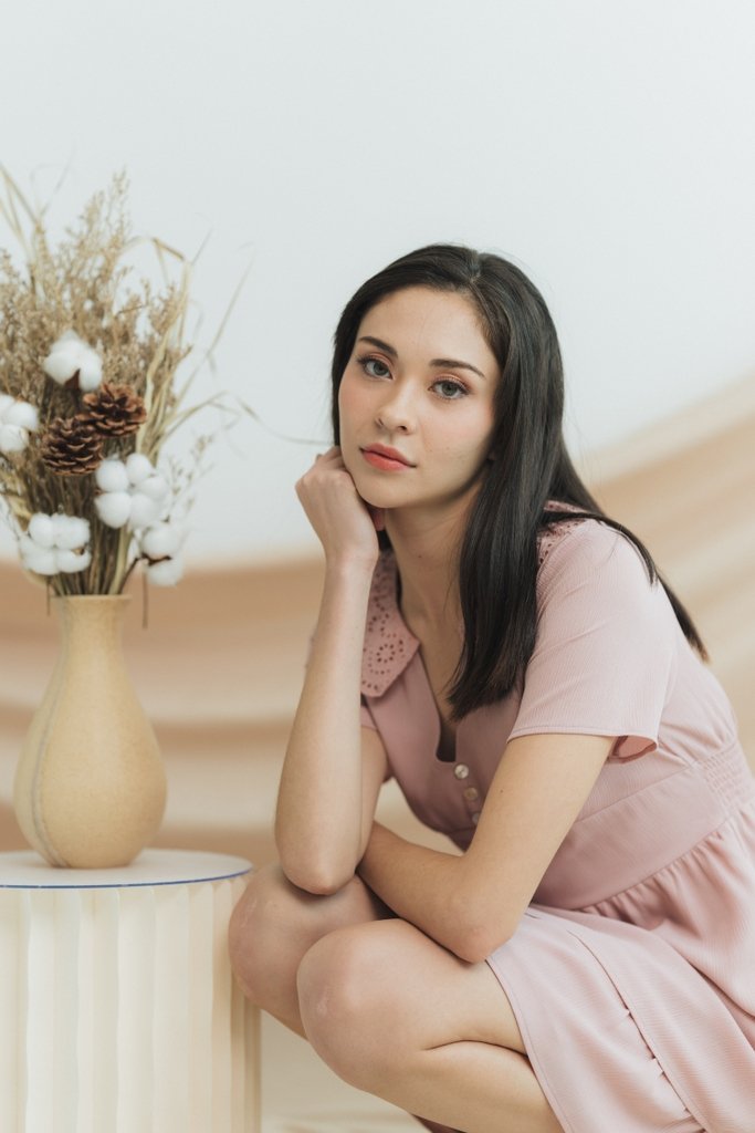 Wendy Eyelet Collar Dress in Pink