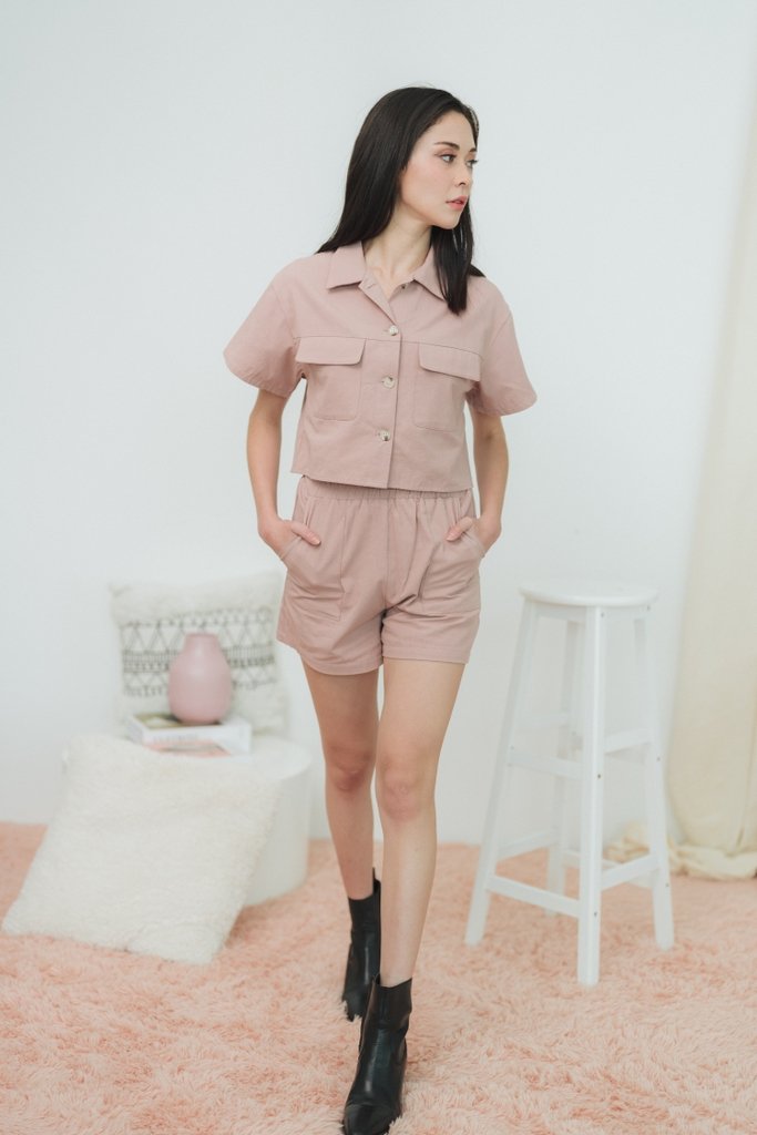 Anna Elasticised Pocket Shorts in Dusty Pink
