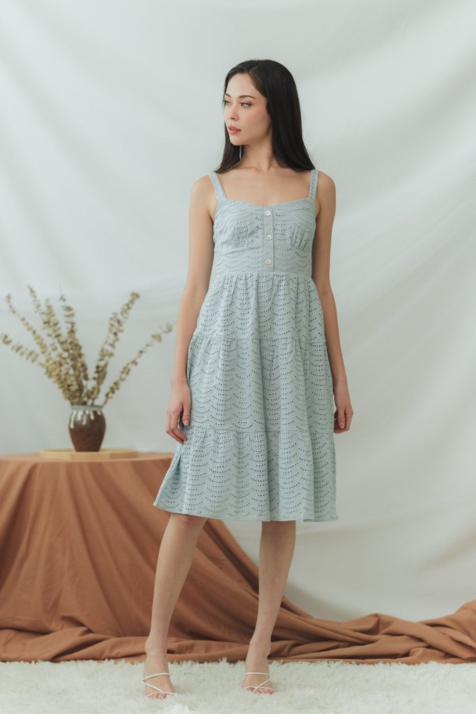 Sora Eyelet Tiered Midi Dress in Seafoam (XS)