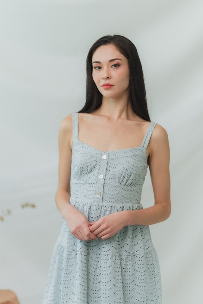 Sora Eyelet Tiered Midi Dress in Seafoam (XS)