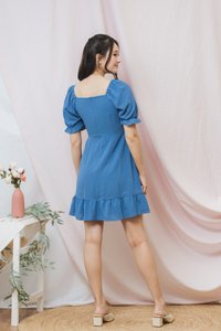 Gretchen Two-Way Ruffle Hem Dress in Blue (XS)