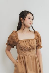 Betty Eyelet Sleeve Dress in Brown