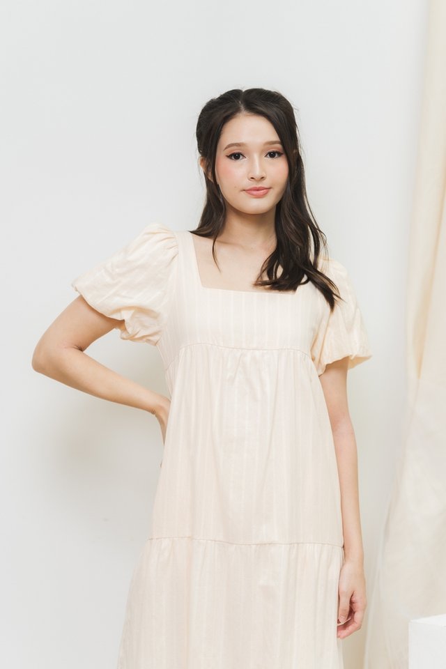 Tiara Tiered Maxi Dress in Cream (XL)