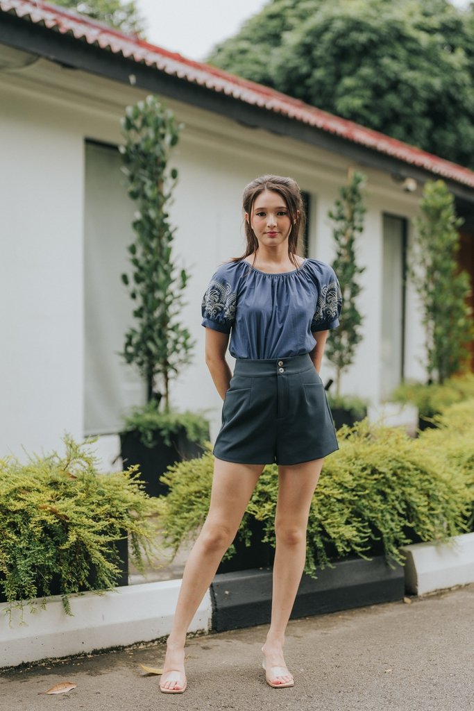 Harlow Button Pocket Shorts in Gunmetal Grey (XS)