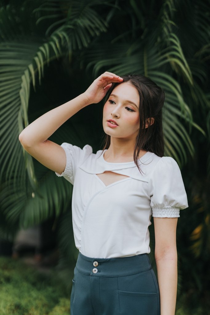 Shona Front Cut Out Top in White