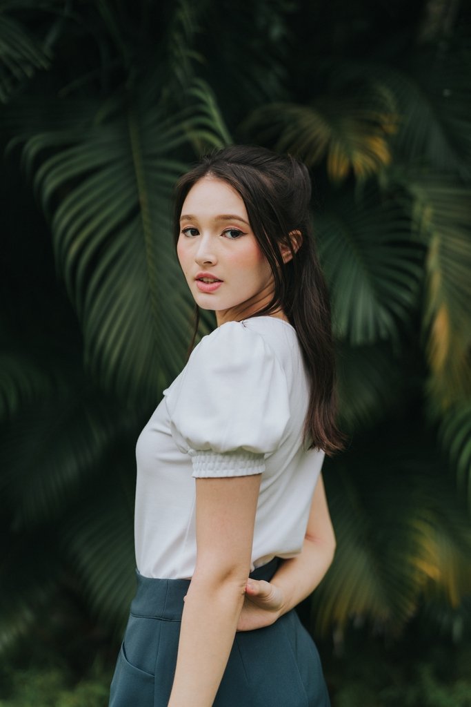 Shona Front Cut Out Top in White