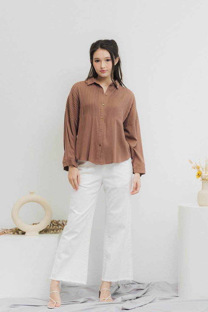 Maryellen Pintuck Shirt in Cocoa