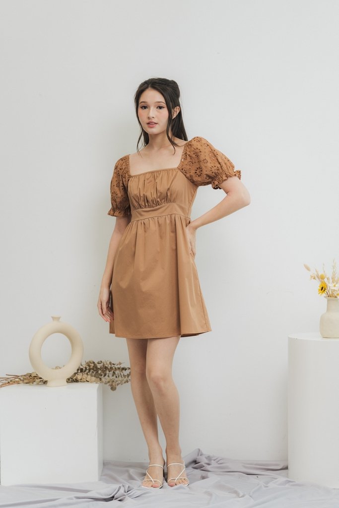 Betty Eyelet Sleeve Dress in Brown